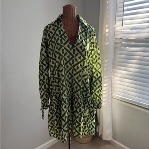 H&M Green and White Long Sleeve Dress